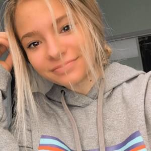 Meet your Posher, Abygail